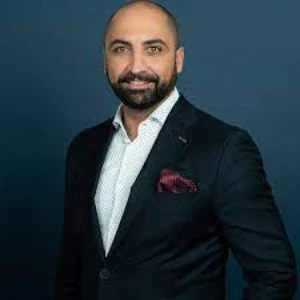 Realtors holding drive for Halal meals at Newmarket Food Pantry